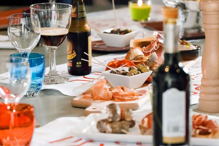 Dining 80 of 115