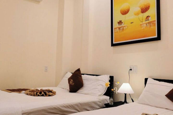 Room 15 of 44