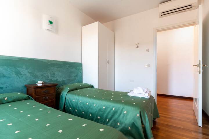 Room 29 of 101