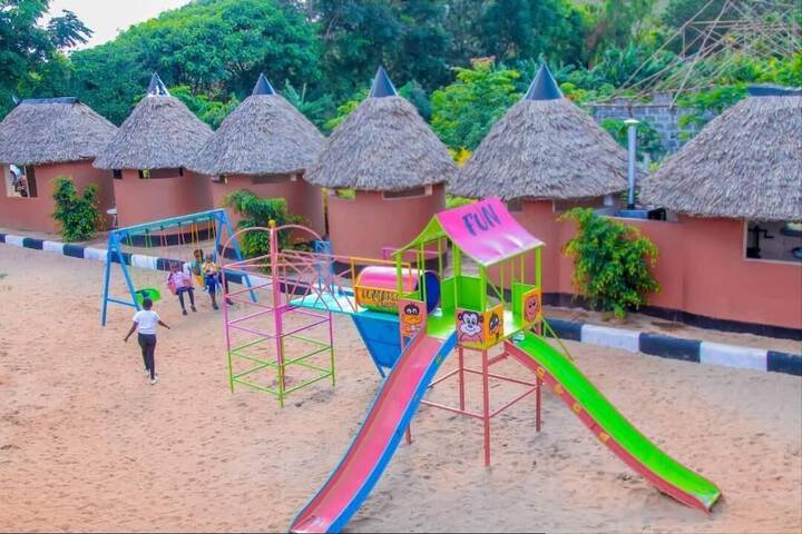 Childrens Activities 9 of 13