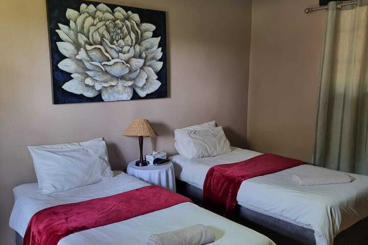 Room 16 of 49