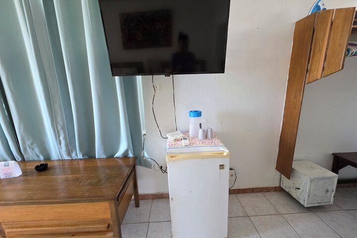 Room 53 of 266
