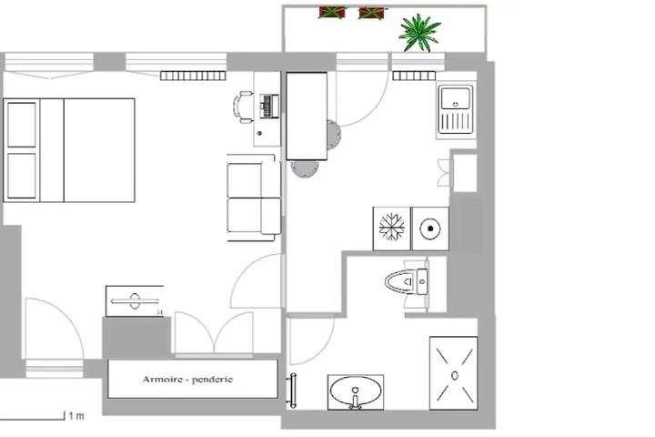 Room 9 of 16