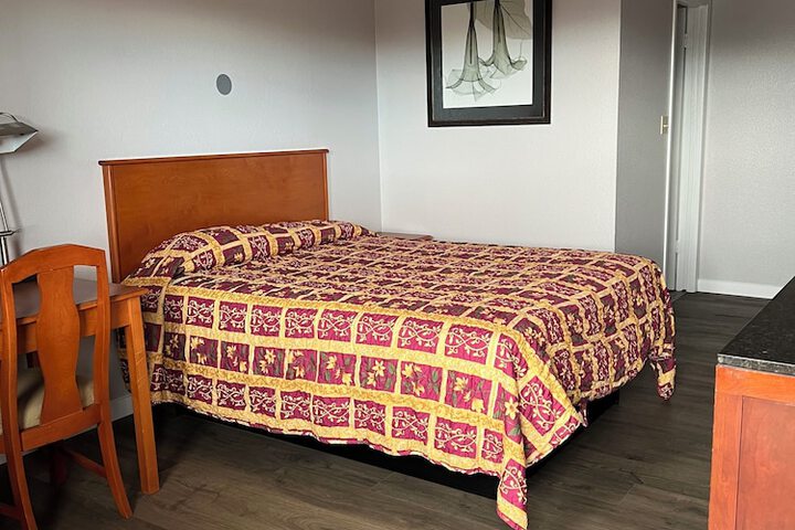 Room 14 of 35