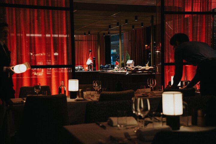 Dining 71 of 122