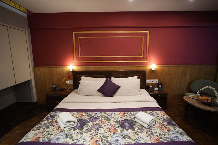 Room 21 of 46
