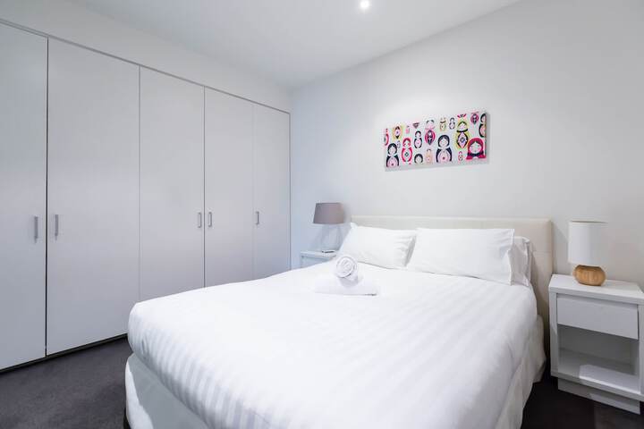 Room 3 of 11