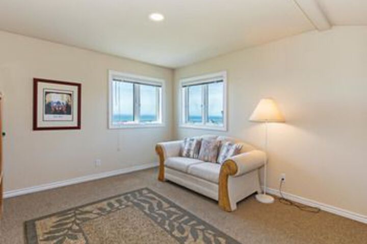 Room 16 of 20