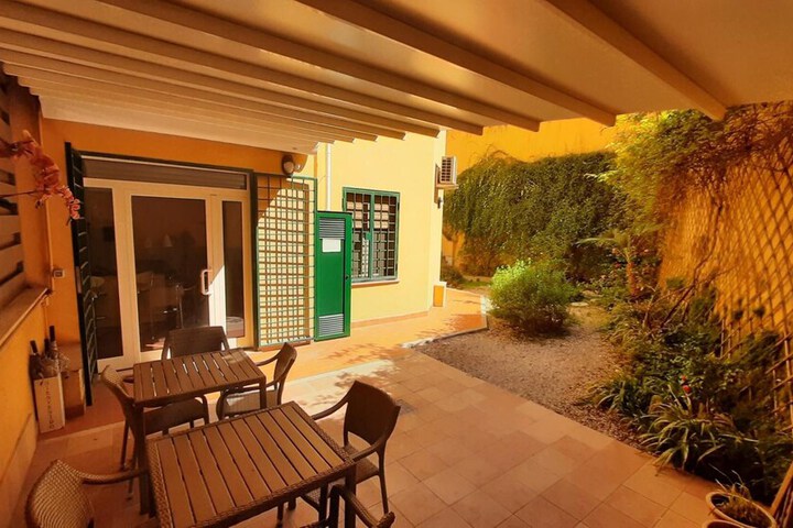 Terrace/Patio 20 of 37