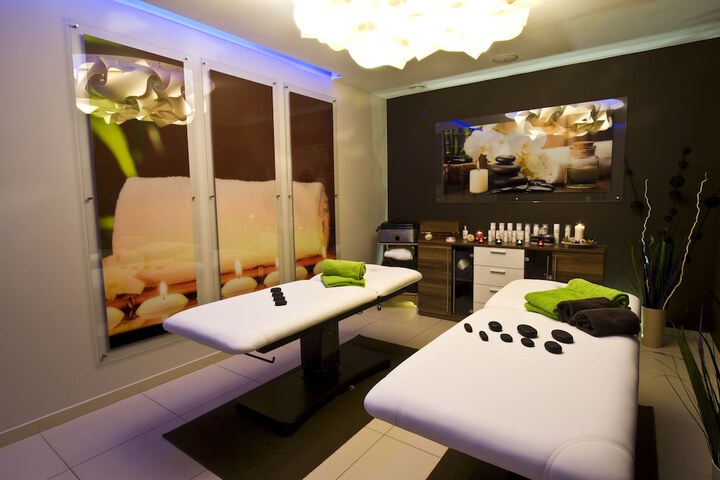 Relaxing Spa