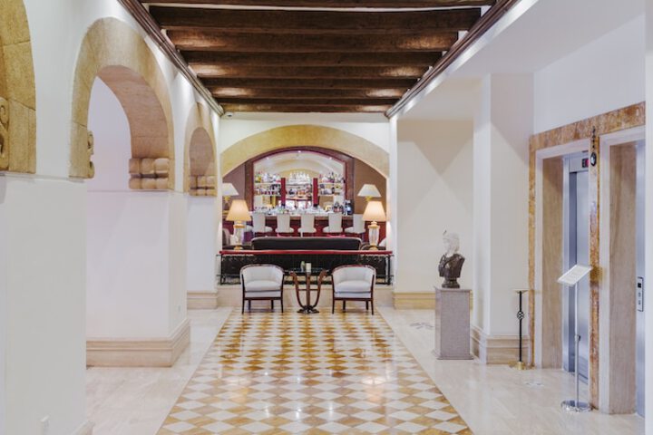 Hotel Interior 15 of 131