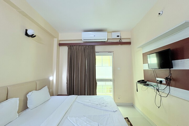 Room 17 of 43