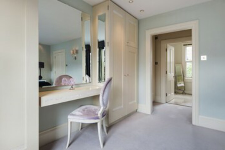 Room 45 of 49
