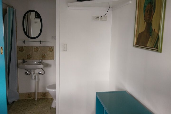 Room 8 of 44