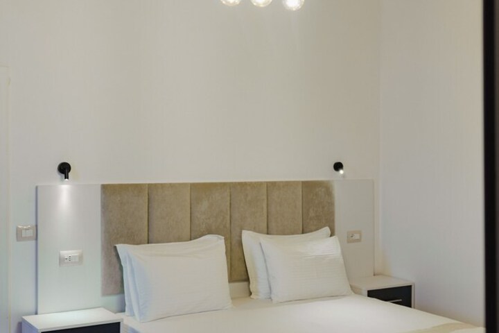 Room 21 of 64