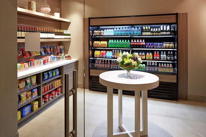 Snack bar