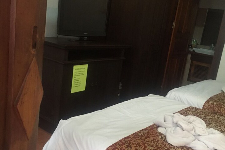 Room amenity