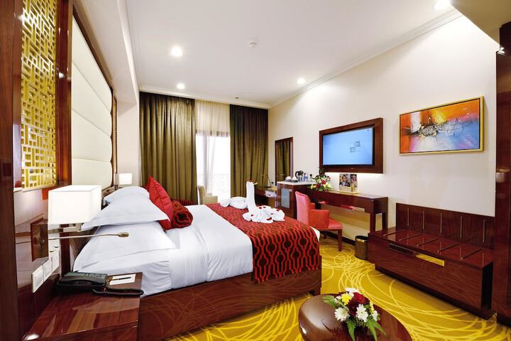 Room 25 of 25