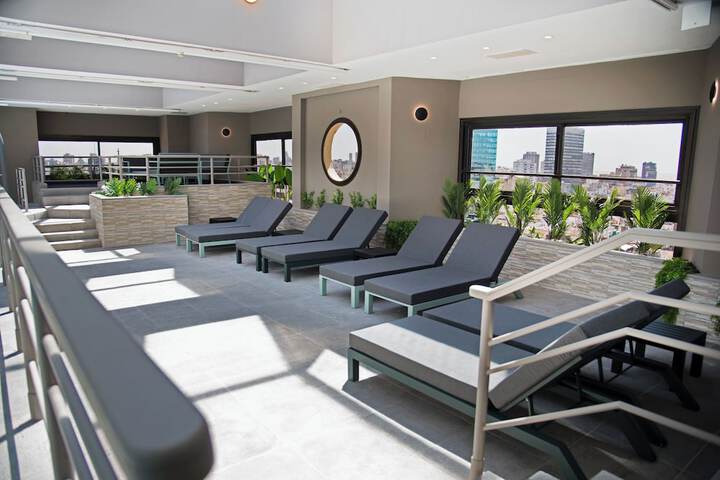 Pools & Facilities