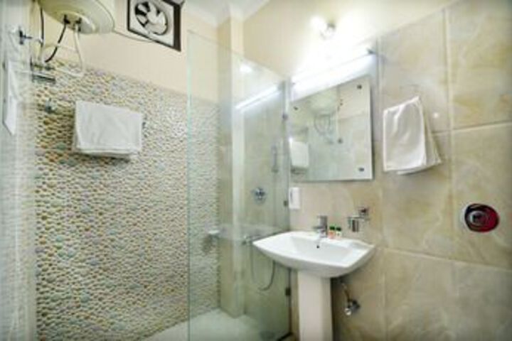 Clean Restrooms