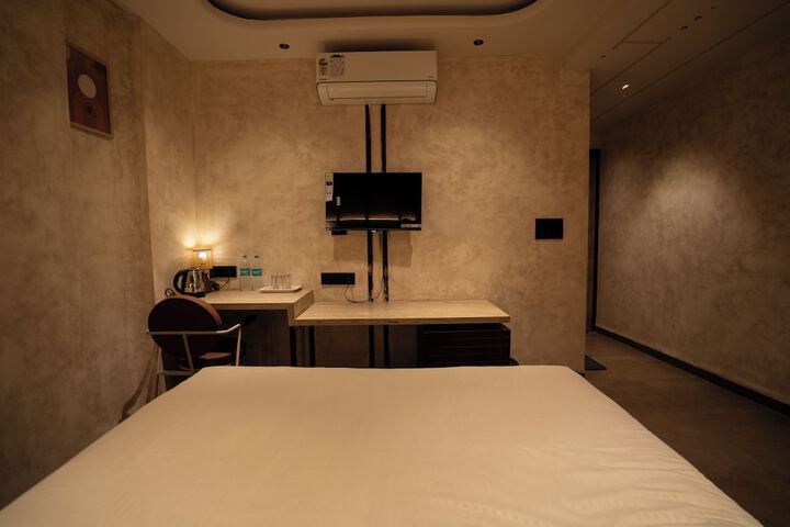 Room 20 of 48