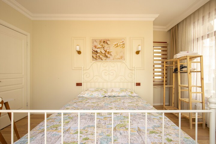 Room 29 of 44