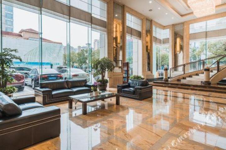 Lantian Hotel