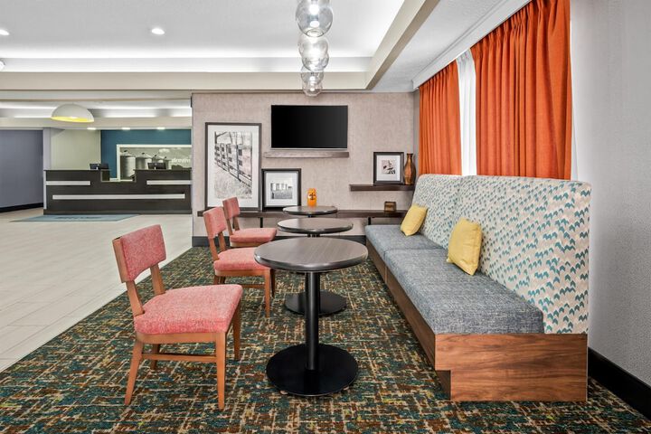 Hotel Interior 3 of 40