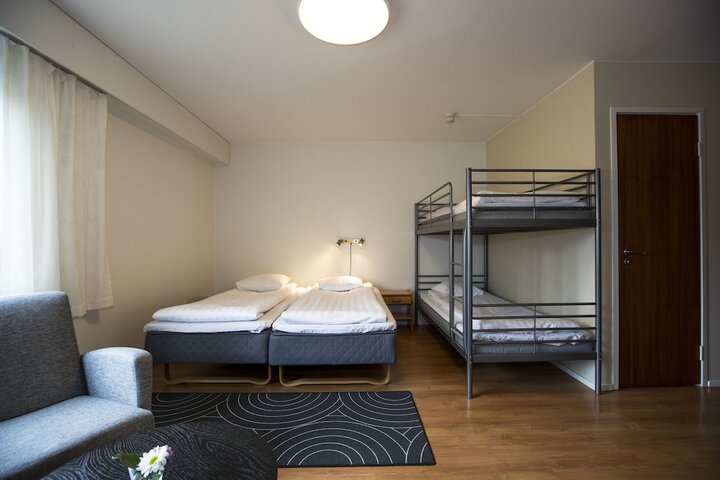 Room 6 of 55