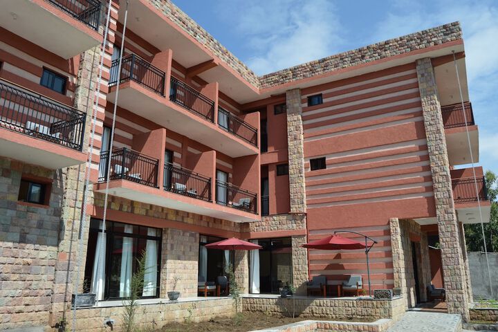 Hotel 60 of 75