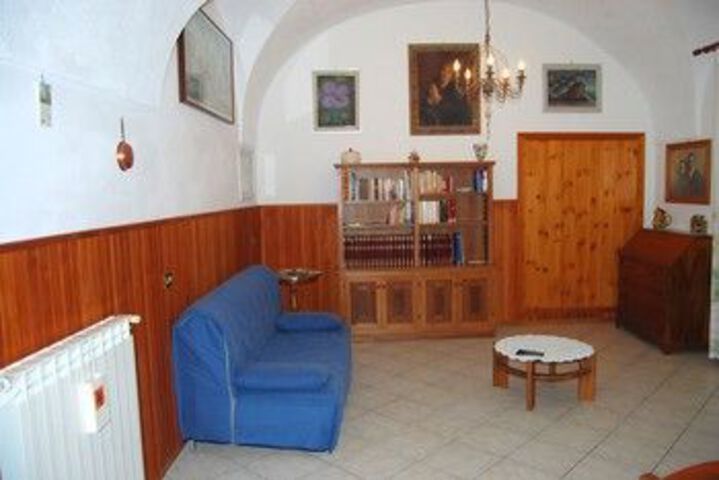 Room 42 of 54