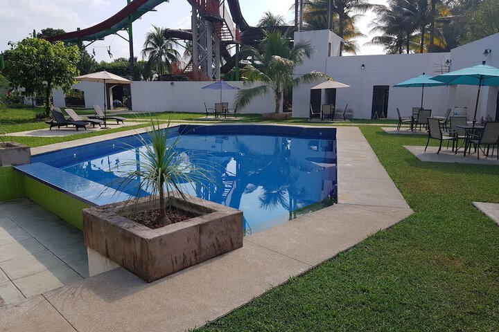 Pool 38 of 68