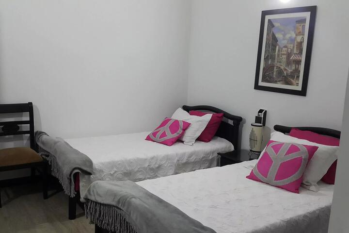 Hospedaje Solymar Sarie Bay