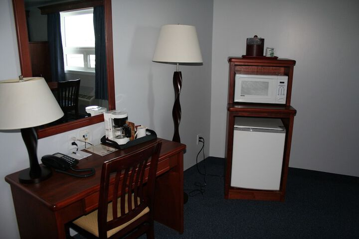 In-room business center