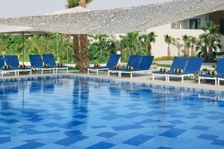 Pool 85 of 259