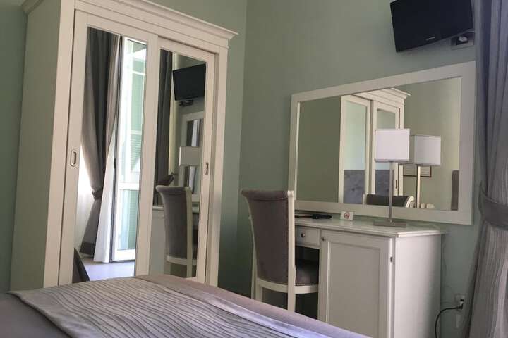Room 19 of 56