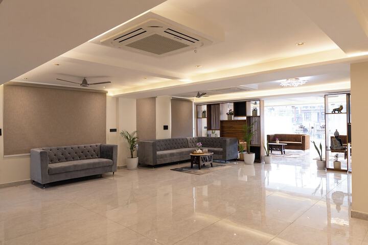 Hotel Interior 14 of 71
