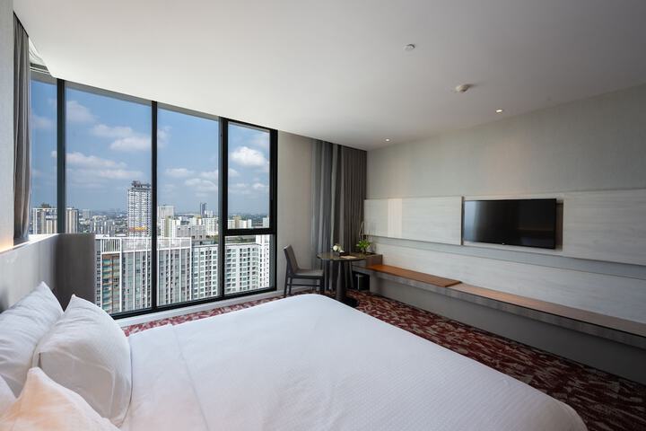 Room 60 of 151