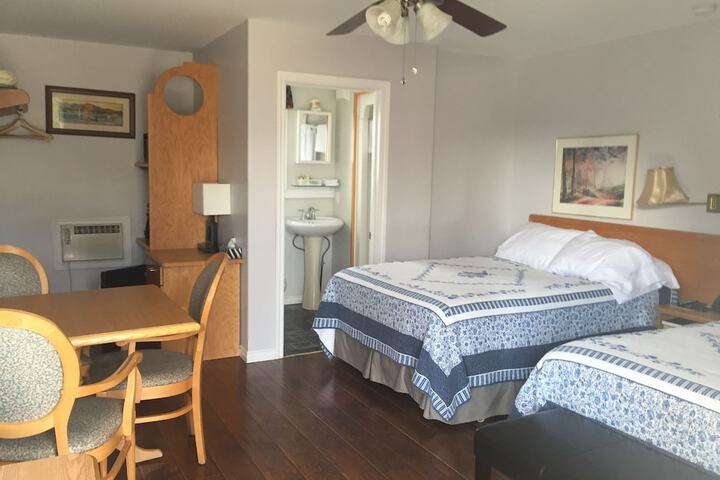 Room 7 of 38