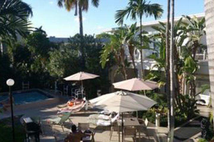 Image of Grand Palm Plaza Gay Men’s Resort