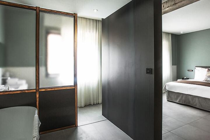 Room 20 of 50