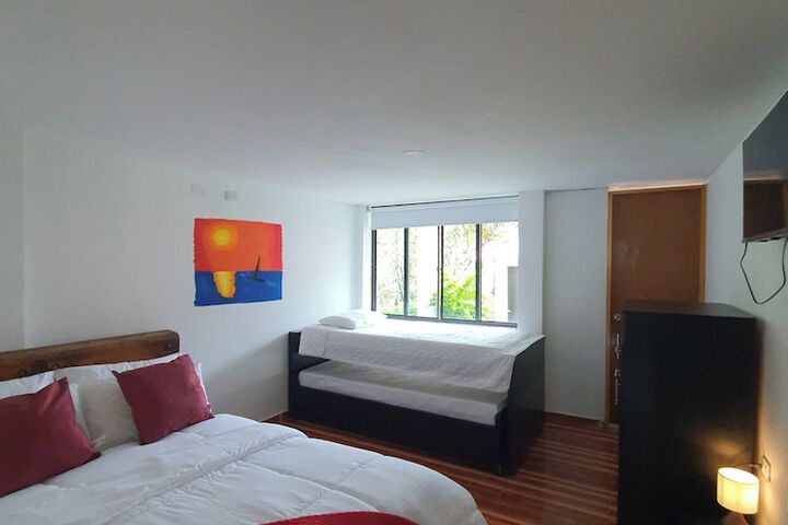 Room 7 of 22