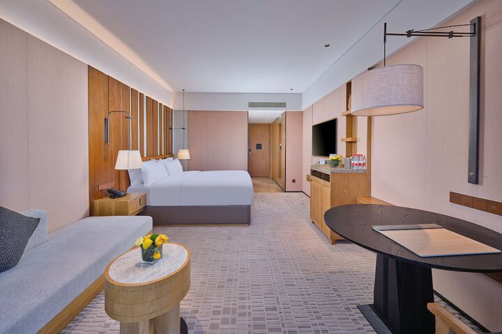 Room 20 of 53