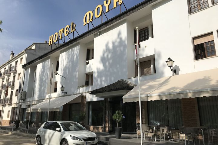 Hotel Moya Landete