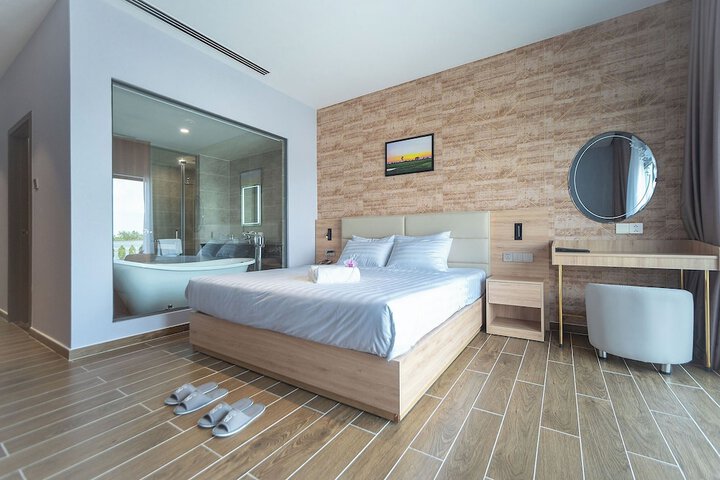 Room 65 of 109