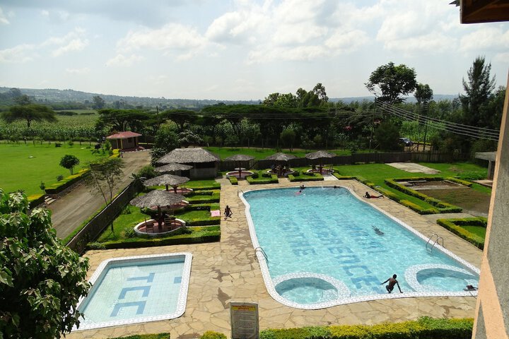 Pool 20 of 36