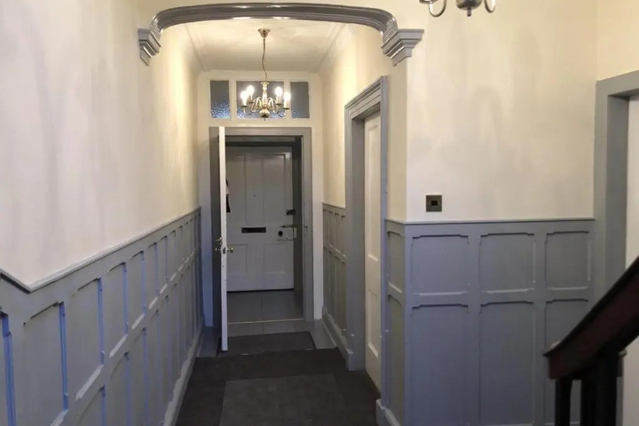 Room 11 of 14