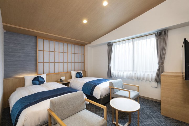 Room 12 of 56
