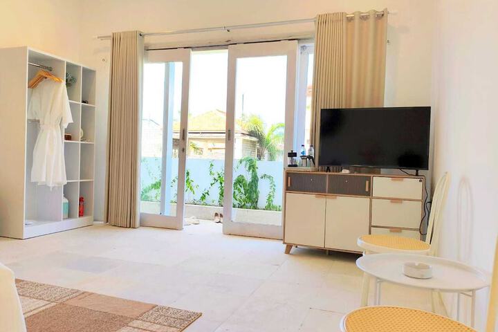 Room 15 of 52