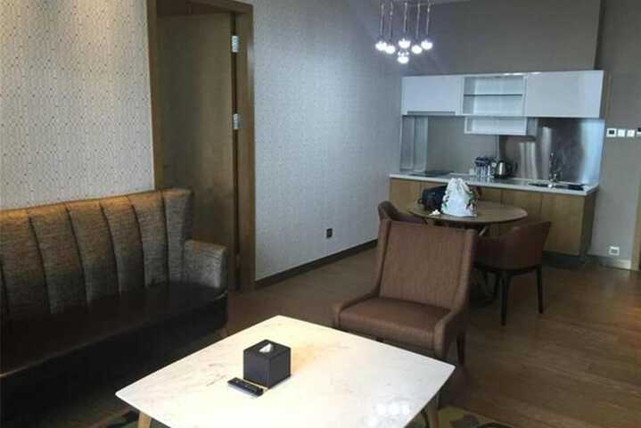 Room 21 of 42